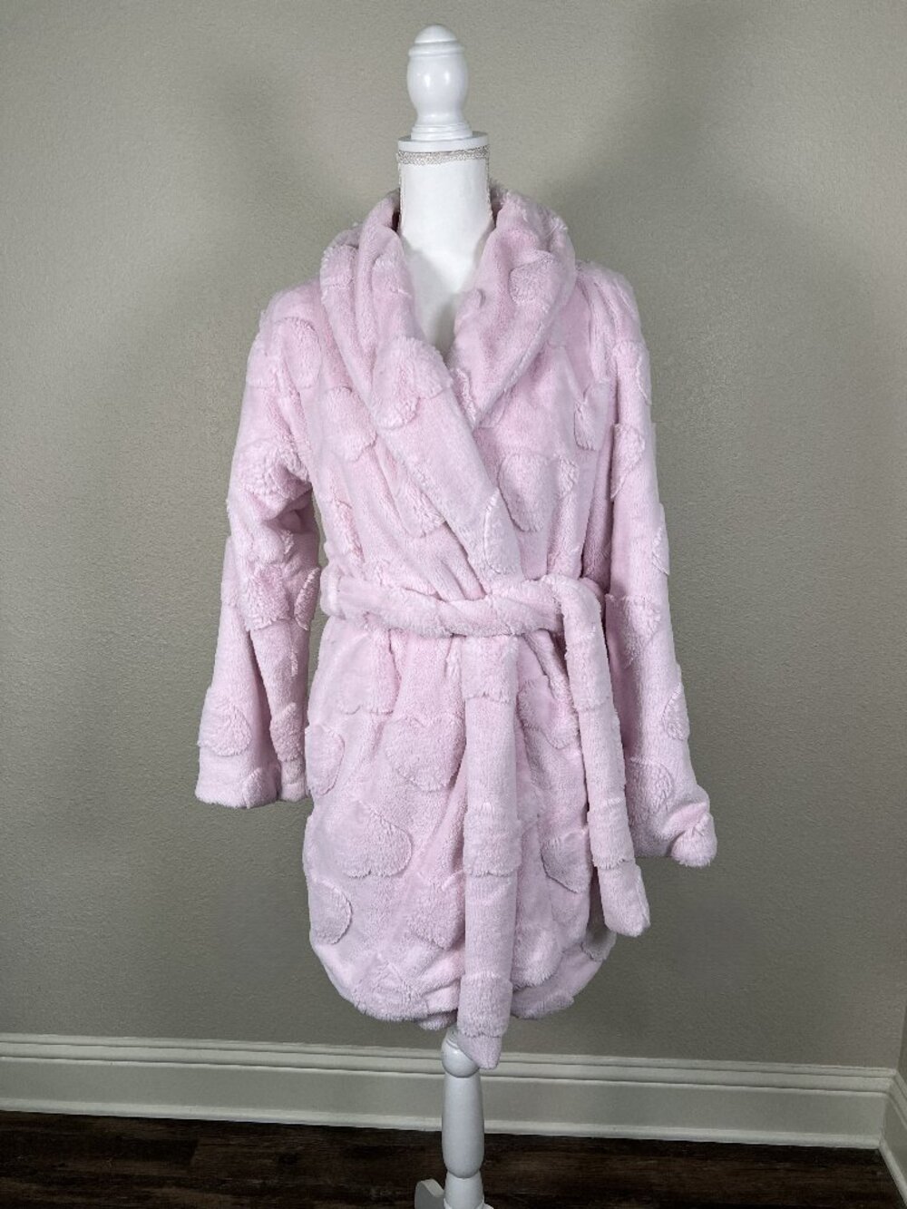 PINK Victoria's Secret Pastel Pink Plush Heart Print Belted Robe Long Sleeve XS